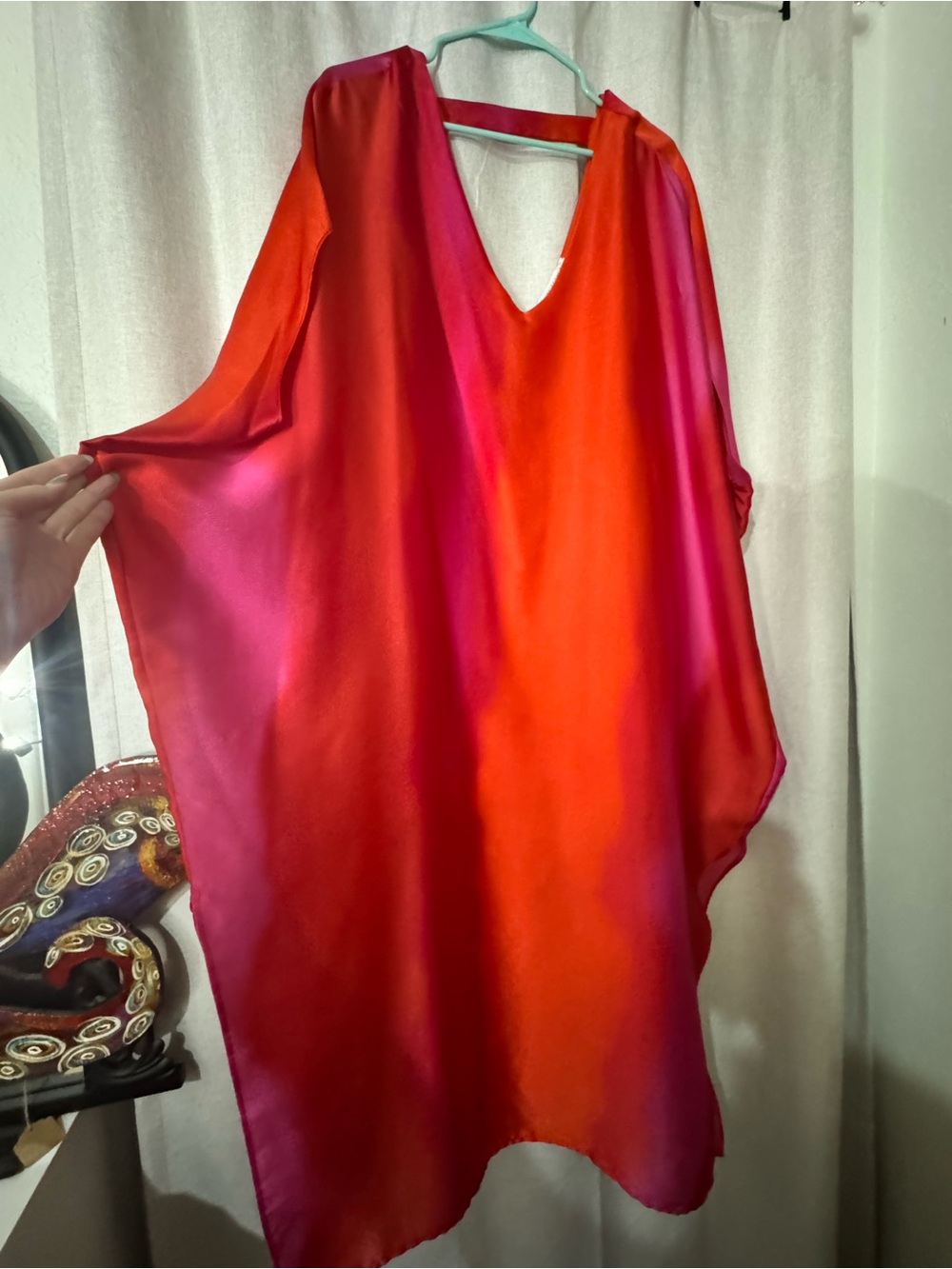 Women's V-Neck Flowing Dress in Red-Pink